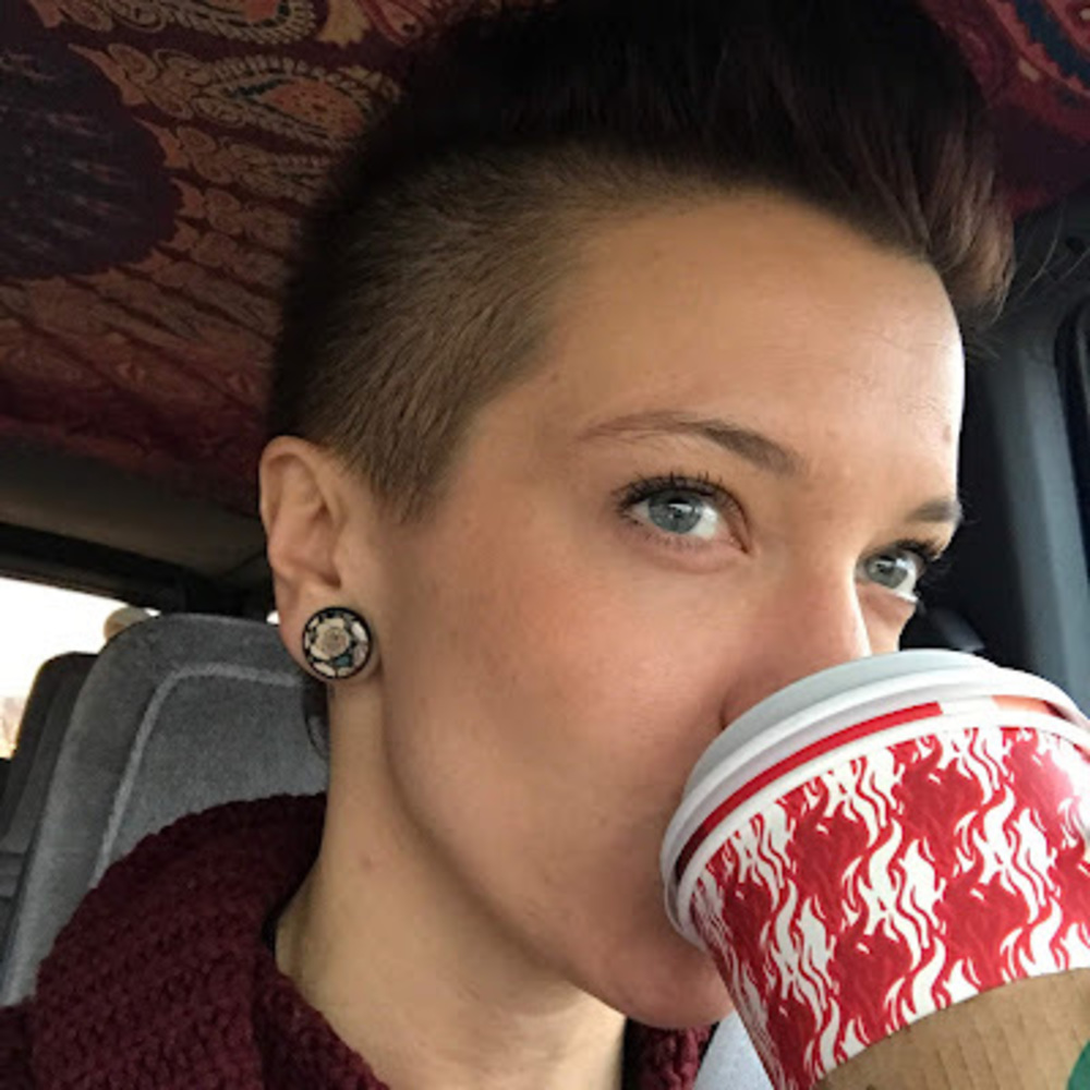 Meet your Posher, Hannah